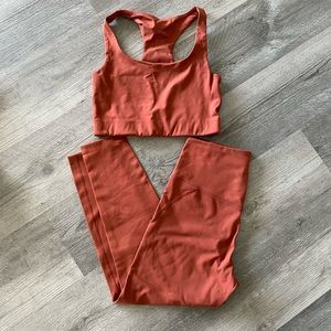 Girlfriend collective set